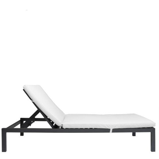 RUBY POOL LOUNGER WITH PADDED CUSHION