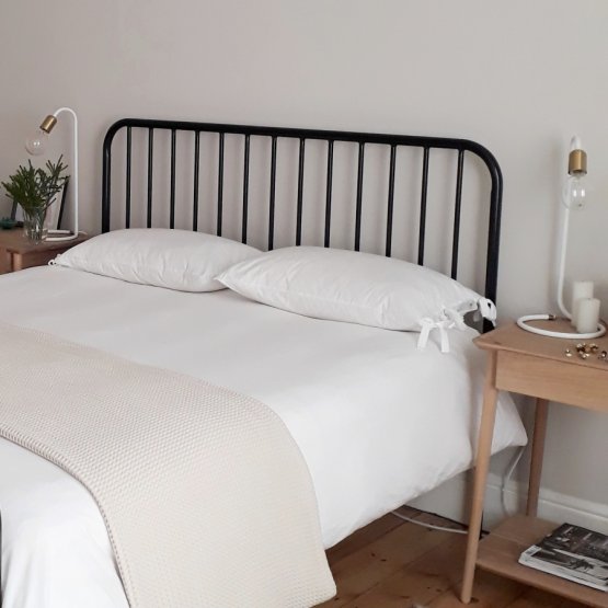 ISABEL BLACK ALL SIZES STEEL BED
