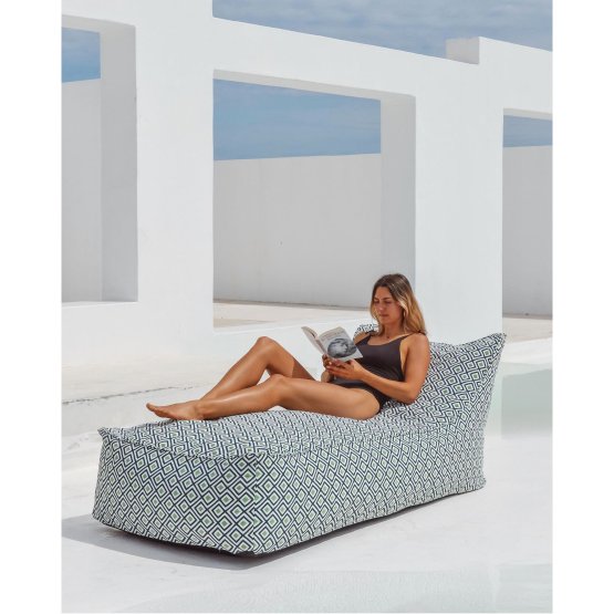 SACRAMENTO STORM OUTDOOR LOUNGER