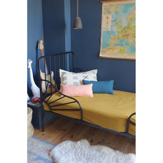 BOLD-X COTTON TWINE CUSHION COVER