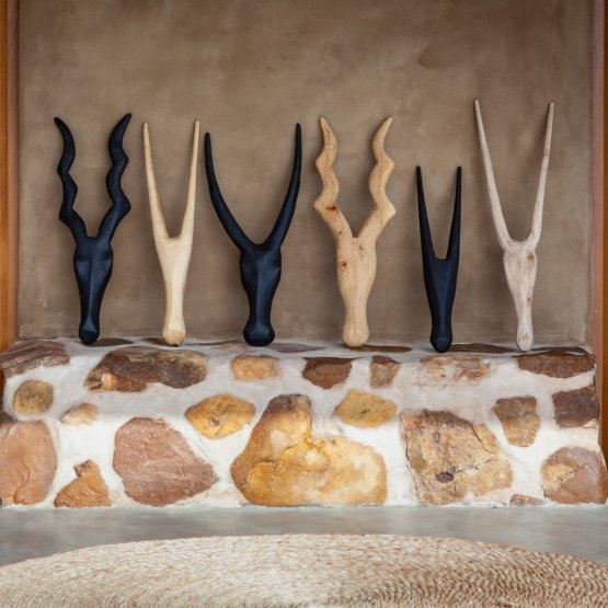 KUDU HEAD WOODEN WALL DÉCOR