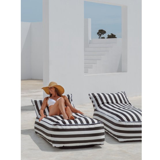 STRIPED SINGLE OUTDOOR LOUNGER