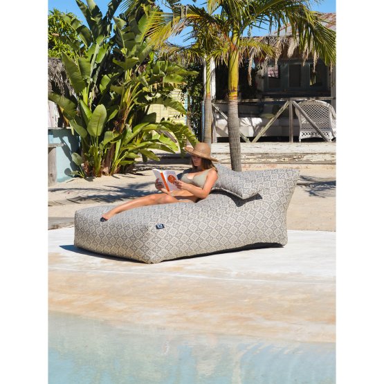 CHARCOAL ICICLE OUTDOOR LOUNGER