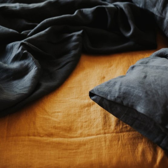 SAFFRON LINEN FITTED COT SHEET