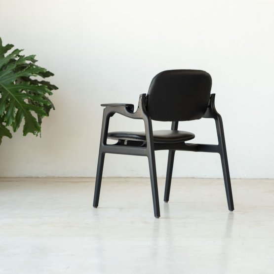 JORDAN DINING CHAIR