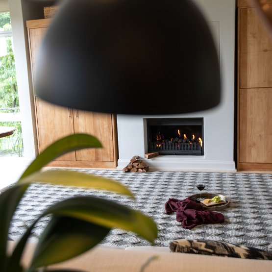 LUXE POLYPROYLENE RUG