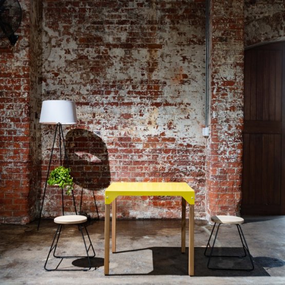 MELBOURNE STOOL
