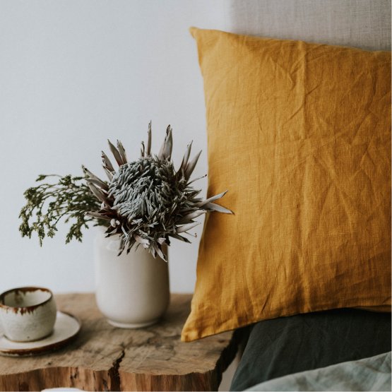 SAFFRON LINEN PILLOW COVER SET
