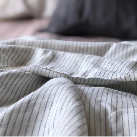 NAVY PINSTRIPE LINEN DUVET COVER