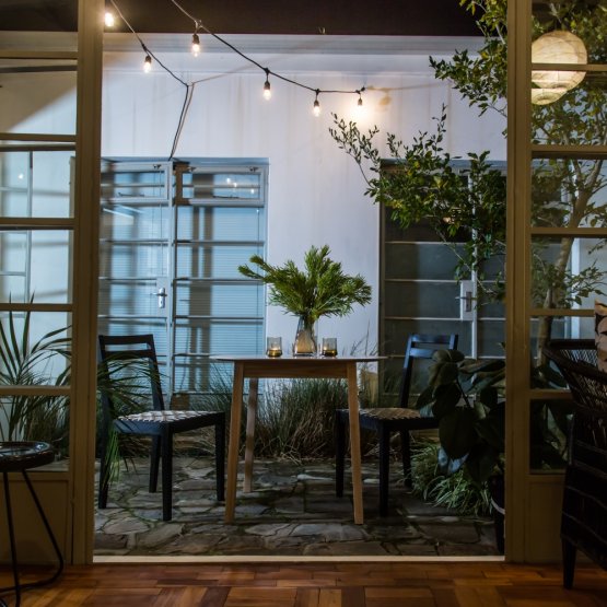 OUTDOOR STRING LIGHTS