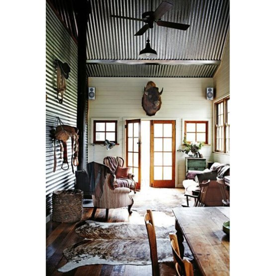 EXOTIC MEDIUM BRINDLE NGUNI COWHIDE RUG