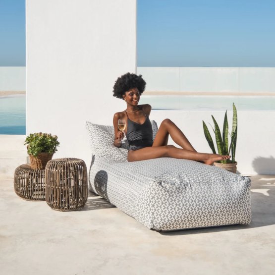 GREY KALAHARI OUTDOOR LOUNGER