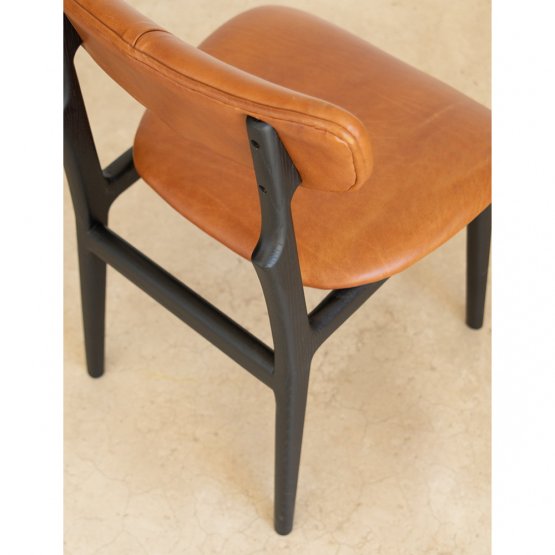 SOCIETY DINING CHAIR
