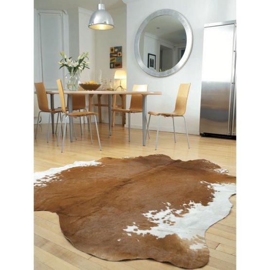 BROWN AND WHITE SPECIAL NGUNI COWHIDE RUG