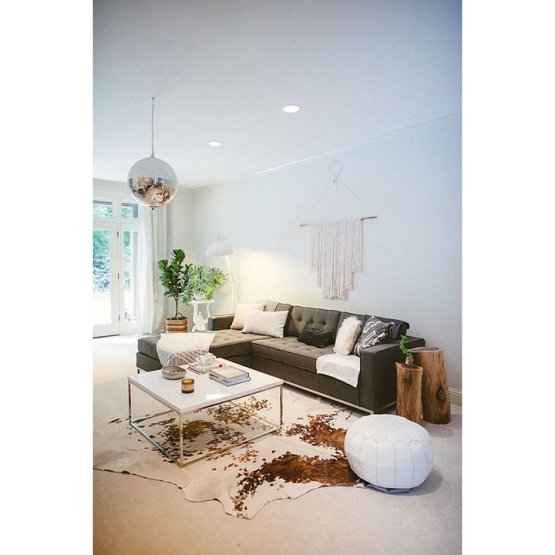 TRICOLOUR LIGHT SALT AND PEPPER NGUNI COWHIDE RUG
